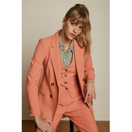 Overview image: Tina Blazer Simonet